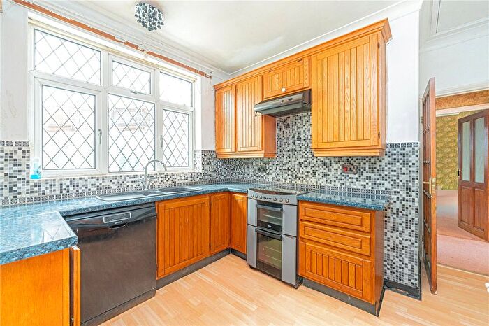 2 Bedroom Bungalow For Sale In Lyndhurst Avenue, Whitton, TW2