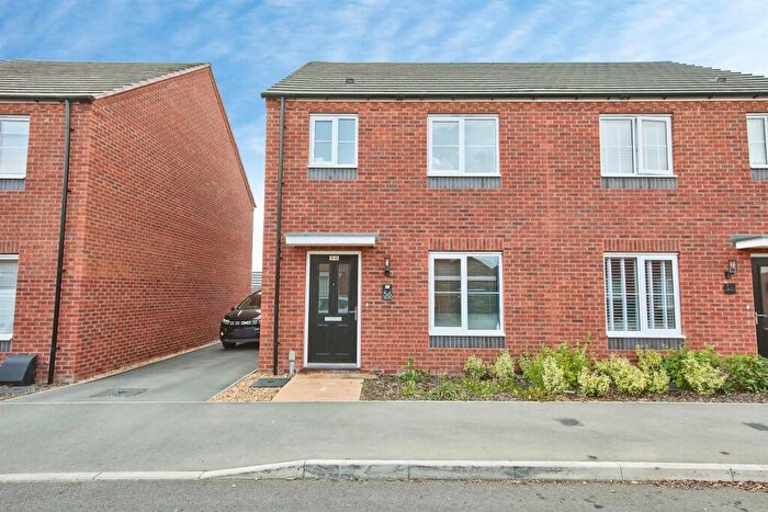 3 Bedroom Semi-Detached House For Sale In Dalbeattie Avenue, Stenson Fields, Derby, DE24