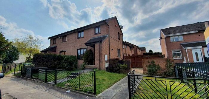 2 Bedroom Semi-Detached House To Rent In Jamieson Street, Glasgow, G42