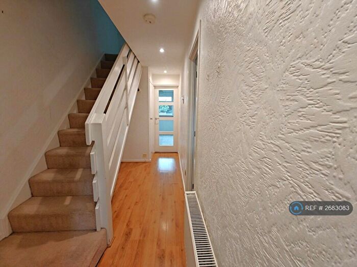 3 Bedroom Terraced House To Rent In Wimborne Close, Worcester Park, KT4