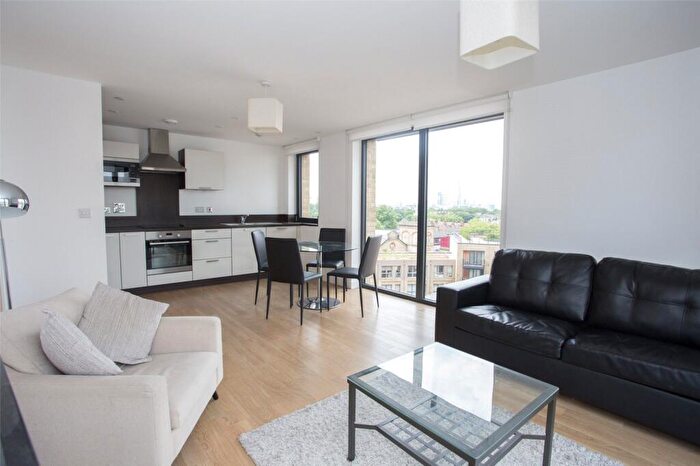 1 Bedroom Apartment For Sale In Surrey Quays Road, London, Greater London, SE16