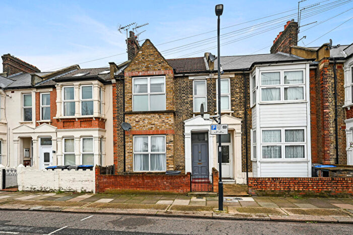 3 Bedroom Terraced House For Sale In Harley Road, London, NW10