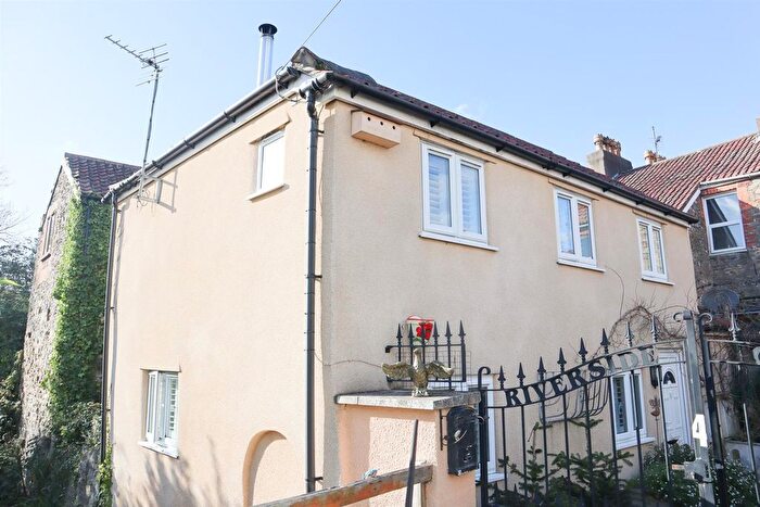 2 Bedroom Property To Rent In Parnell Road, Clevedon, BS21