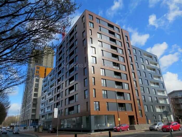 1 Bedroom Flat To Rent In Elmira Way, Salford, M5