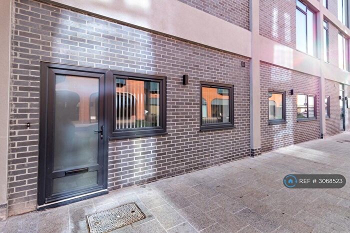 1 Bedroom Flat To Rent In Duke St, Doncaster, DN1