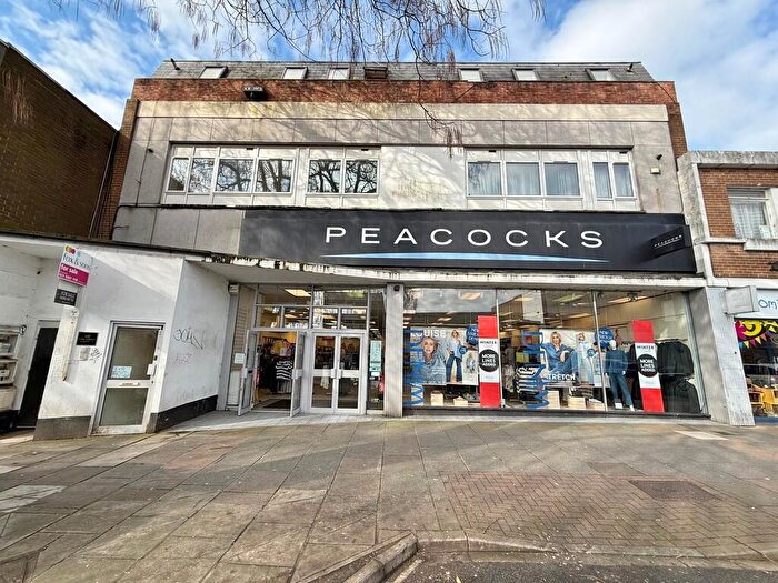 2 Bedroom Apartment For Sale In High Street, Cosham, PO6