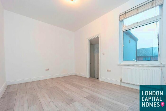 2 Bedroom Detached House To Rent In Boxley Street, London E16