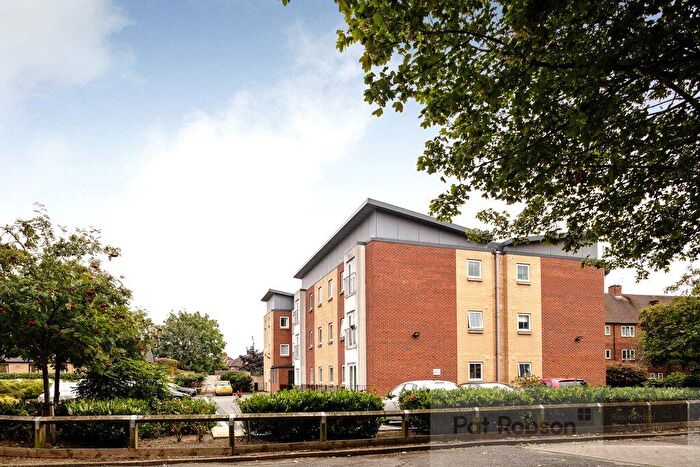 2 Bedroom Apartment For Sale In Wrendale Court, South Gosforth, Newcastle Upon Tyne, Tyne And Wear, NE3