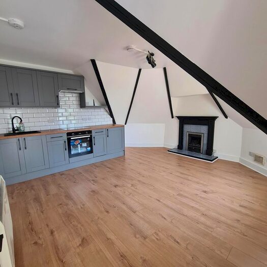 1 Bedroom Flat To Rent In Flat, Lansdowne Road, Bedford, MK40