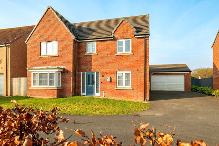 4 Bedroom Detached House For Sale In Turnpike Road, Welton, Lincoln, LN2