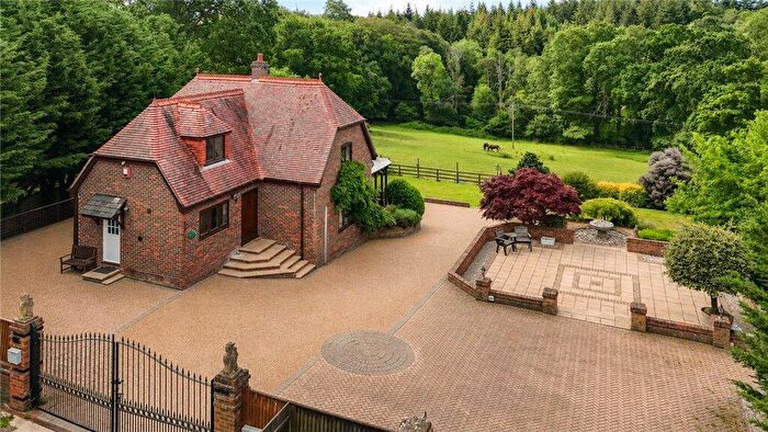 3 Bedroom Detached House For Sale In Ringwood Road, Stoney Cross, Lyndhurst, Hampshire, SO43