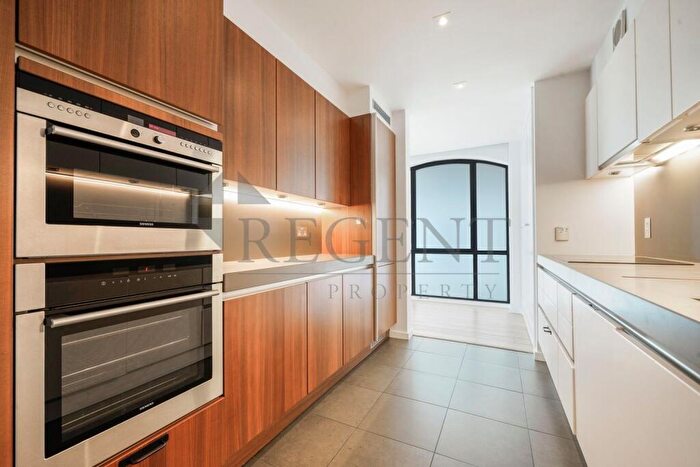 2 Bedroom Apartment To Rent In Chelsea Wharf, Lots Road, SW10