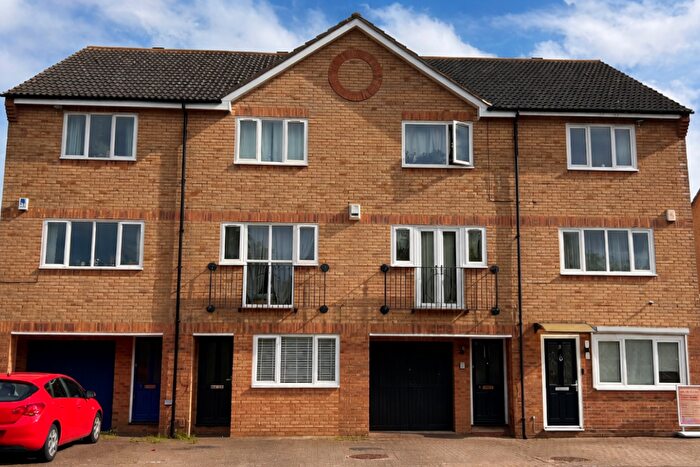 4 Bedroom Terraced House To Rent In Launde, Monkston, Milton Keynes, MK10
