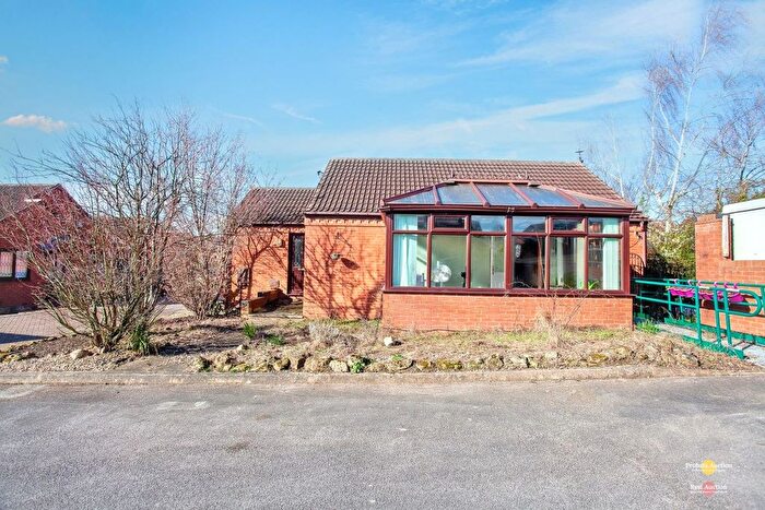 2 Bedroom Detached Bungalow For Sale In Bader Close, Mattersey Thorpe, Doncaster, South Yorkshire, DN10