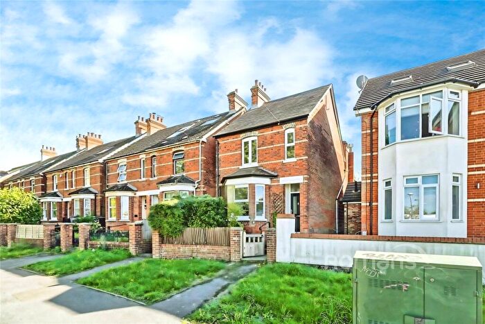 4 Bedroom Detached House To Rent In Worting Road, Basingstoke, Hampshire, RG21