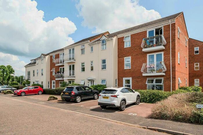 1 Bedroom Apartment To Rent In Watermead, Aylesbury, HP19