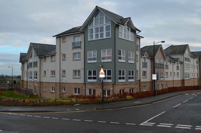 2 Bedroom Flat To Rent In Chandlers Court, Stirling, Stirlingshire, FK8