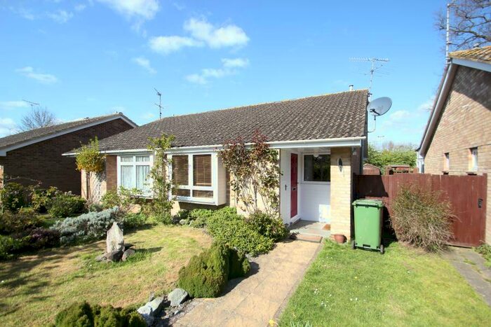 2 Bedroom Bungalow To Rent In Horsell, GU21