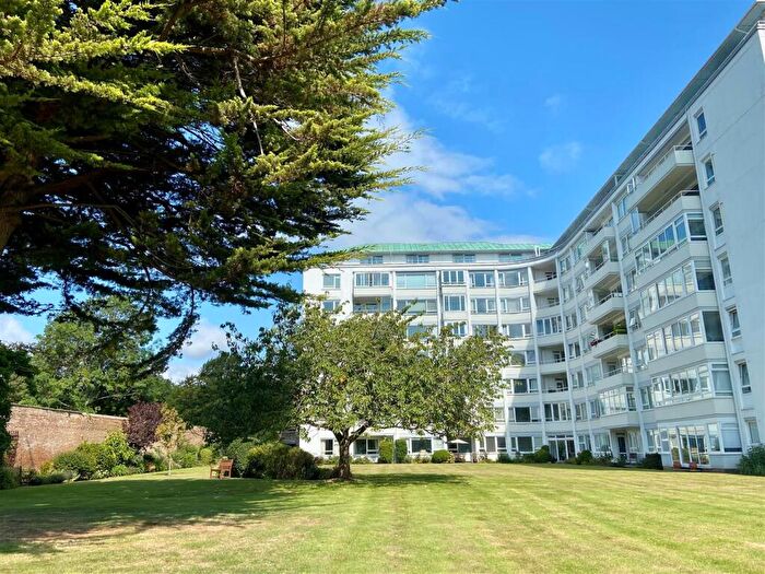 2 Bedroom Flat For Sale In Compton Place Road, Saffrons, Eastbourne, BN21