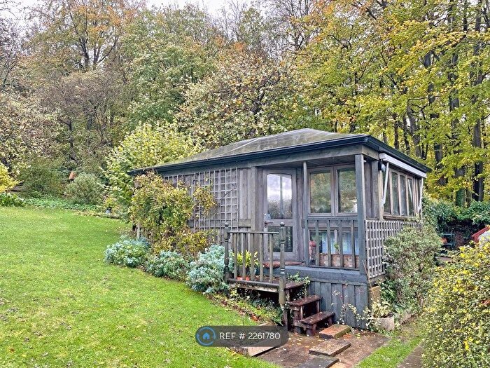 1 Bedroom Maisonette To Rent In Pilgrims Way, Westerham, TN16