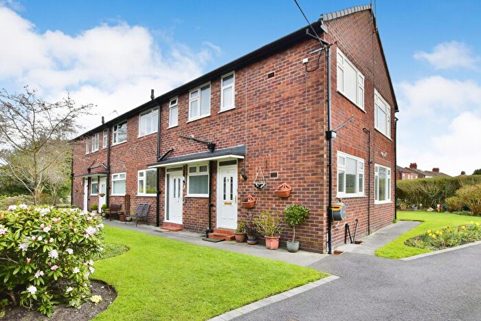 2 Bedroom Apartment To Rent In Sunningdale Court, Northenden Road, Sale, Greater Manchester, M33