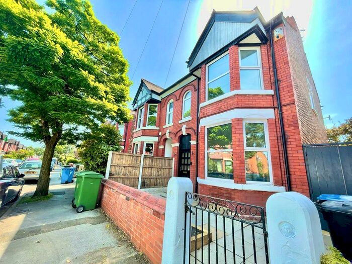 3 Bedroom House To Rent In Leighton Road, Old Trafford, M16