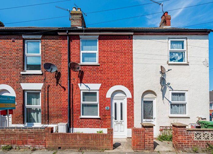 2 Bedroom Terraced House For Sale In Victoria Street, Great Yarmouth, NR30