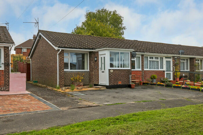 2 Bedroom Terraced Bungalow To Rent In Mountbatten Place, Kings Worthy, Winchester, SO23