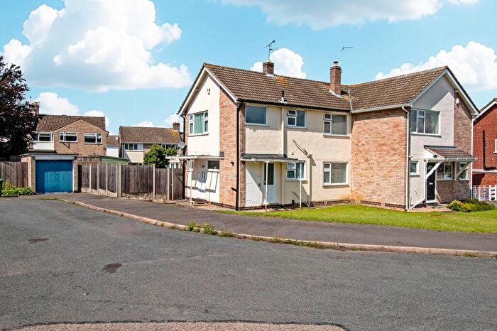 3 Bedroom House For Sale In Barnet Close, Oadby, LE2