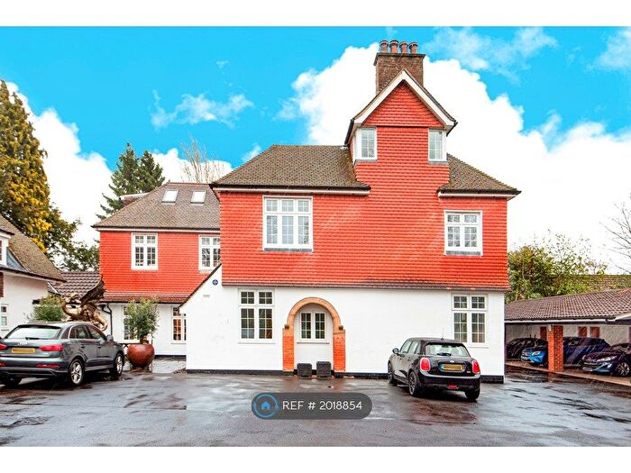 2 Bedroom Flat To Rent In Southdown Road, Shawford, Winchester, SO21