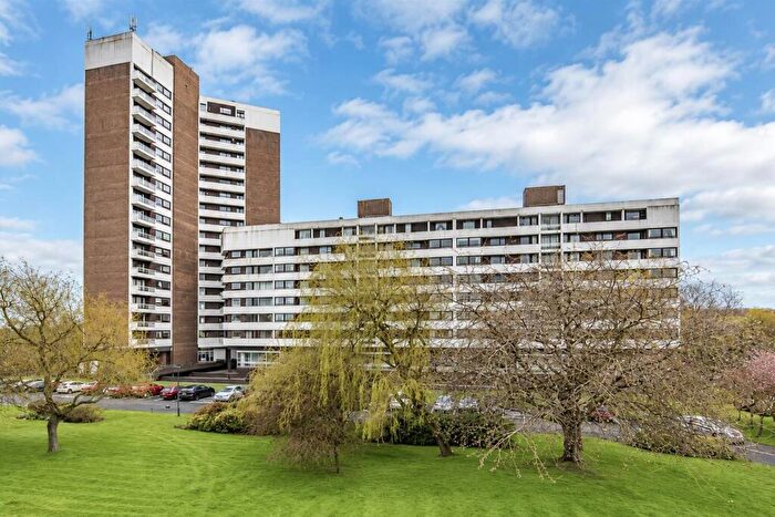 3 Bedroom Apartment For Sale In Montagu Court, Gosforth, NE3