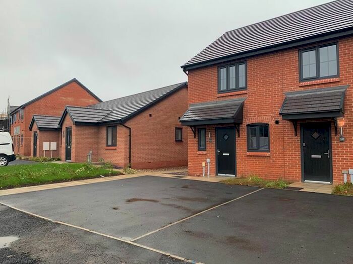 2 Bedroom End Of Terrace House To Rent In Turnberry Avenue, Blyth, NE24