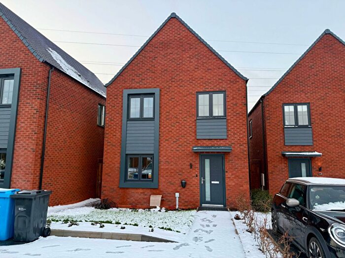 3 Bedroom Detached House To Rent In Lyde Close, Wombourne, WV5