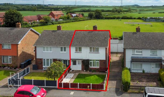 3 Bedroom Semi-Detached House For Sale In Glenbrook, Cotgrave, Nottingham, NG12