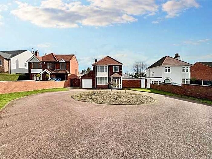 3 Bedroom Detached House For Sale In Derby Road, Kirkby In Ashfield, NG17