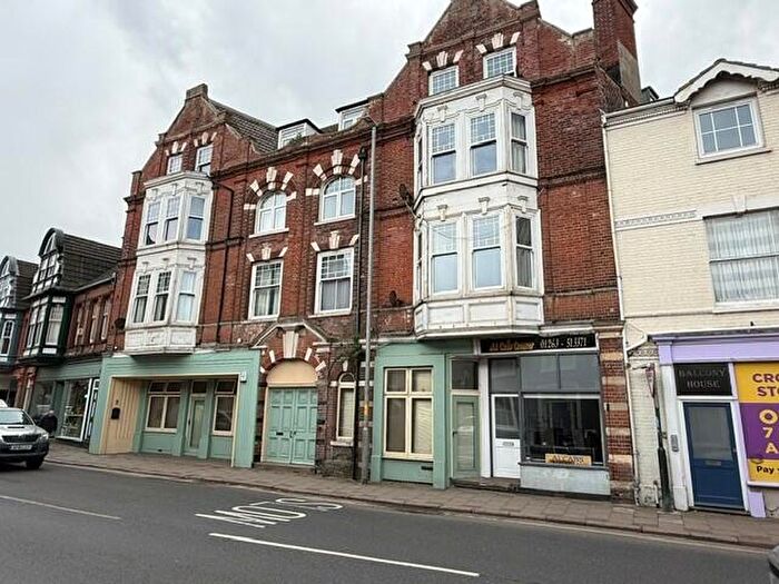 2 Bedroom Flat For Sale In Flat Kentford House, - Church Street, Cromer, Norfolk, NR27