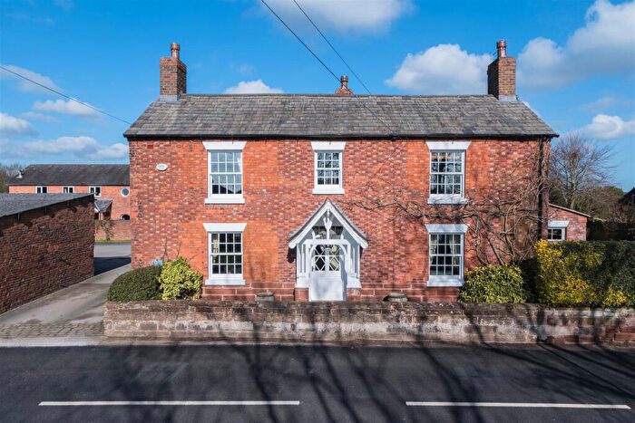 4 Bedroom Detached House For Sale In Lower Lane, Eaton, CW6