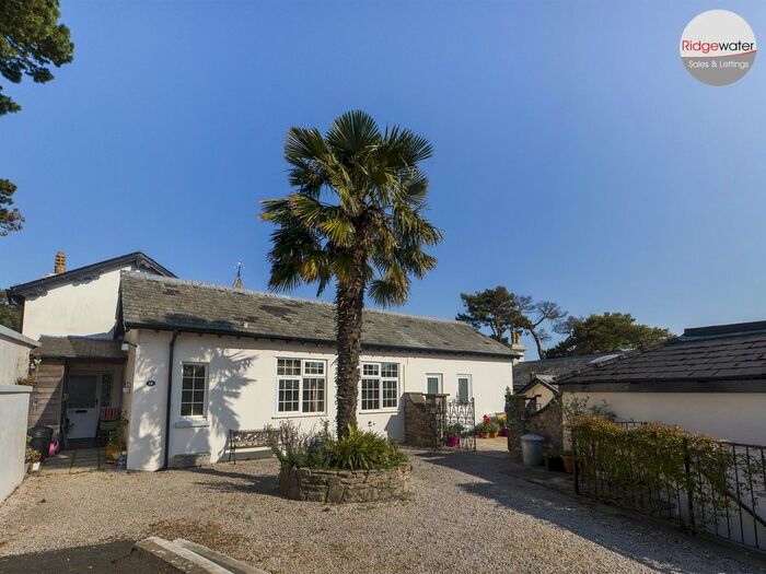 1 Bedroom Flat To Rent In Pine Court, Middle Warberry Road, Torquay, TQ1
