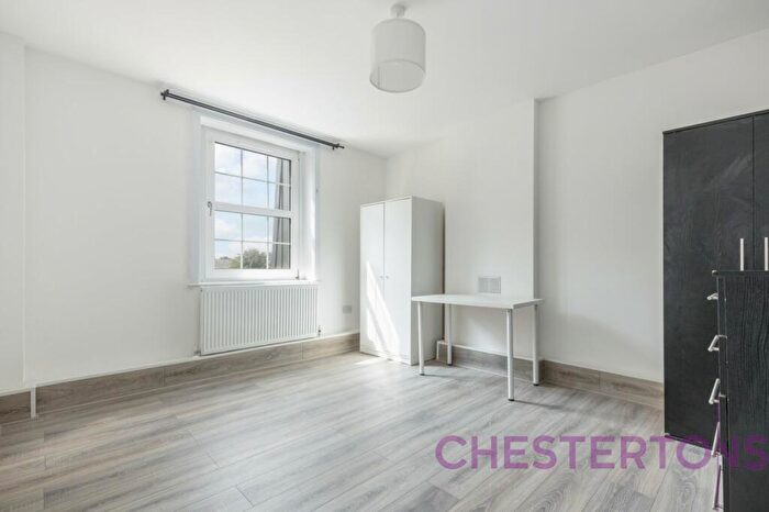 3 Bedroom Flat To Rent In Electric House, Bow Road, E3