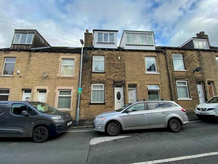 3 Bedroom Terraced House To Rent In Mount Street, Eccleshill, Bradford, West Yorkshire, BD2