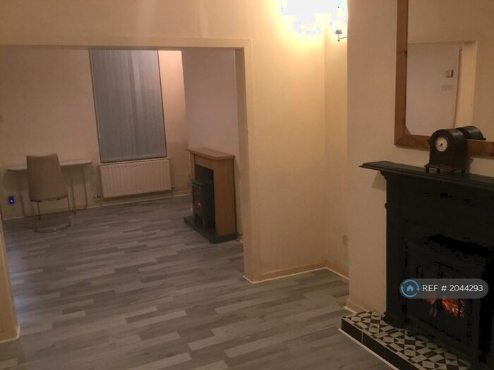 3 Bedroom Terraced House To Rent In Dunbar Street, Liverpool, L4