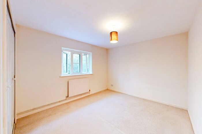 1 Bedroom Maisonette To Rent In Hyndman Close, Crawley, RH11