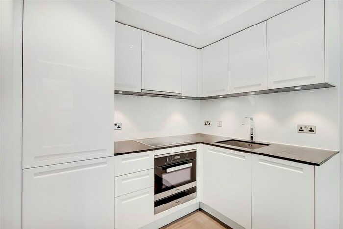 1 Bedroom Flat To Rent In Radnor Terrace, London, W14