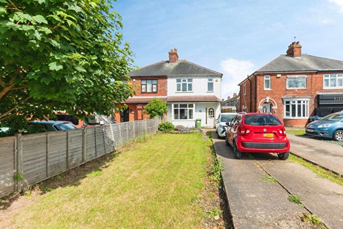3 Bedroom Semi Detached House For Sale In Little Coates Road, Grimsby, DN34