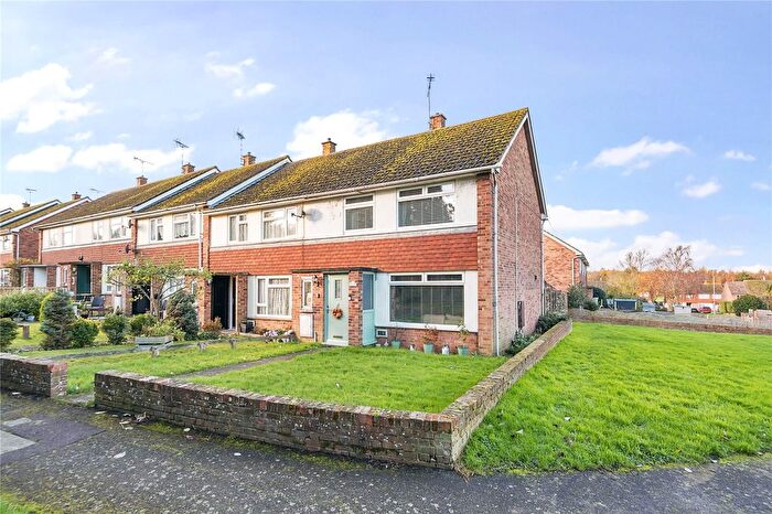 2 Bedroom End Of Terrace House For Sale In Pear Tree Walk, Newington, Sittingbourne, Kent, ME9
