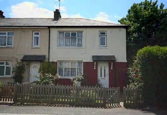 4 Bedroom Property To Rent In Willow Road, Ealing, W5