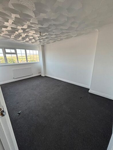 2 Bedroom Terraced House To Rent In Park Drive Close, Newhaven, BN9