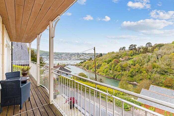 2 Bedroom Flat For Sale In Lower Contour Road, Kingswear, Dartmouth, TQ6