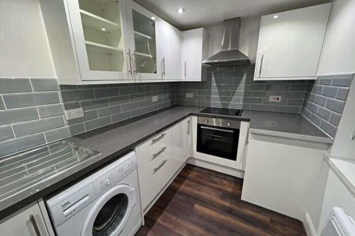 1 Bedroom Flat To Rent In Rhigos Gardens Cardiff, CF24
