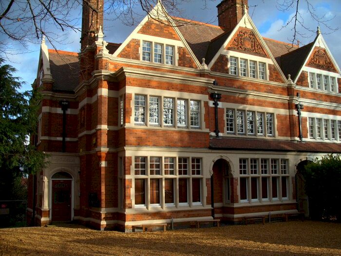 2 Bedroom Flat To Rent In London Road, Stoneygate, Leicester, LE2